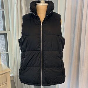 Old Navy Women's Dark Quilted Vest